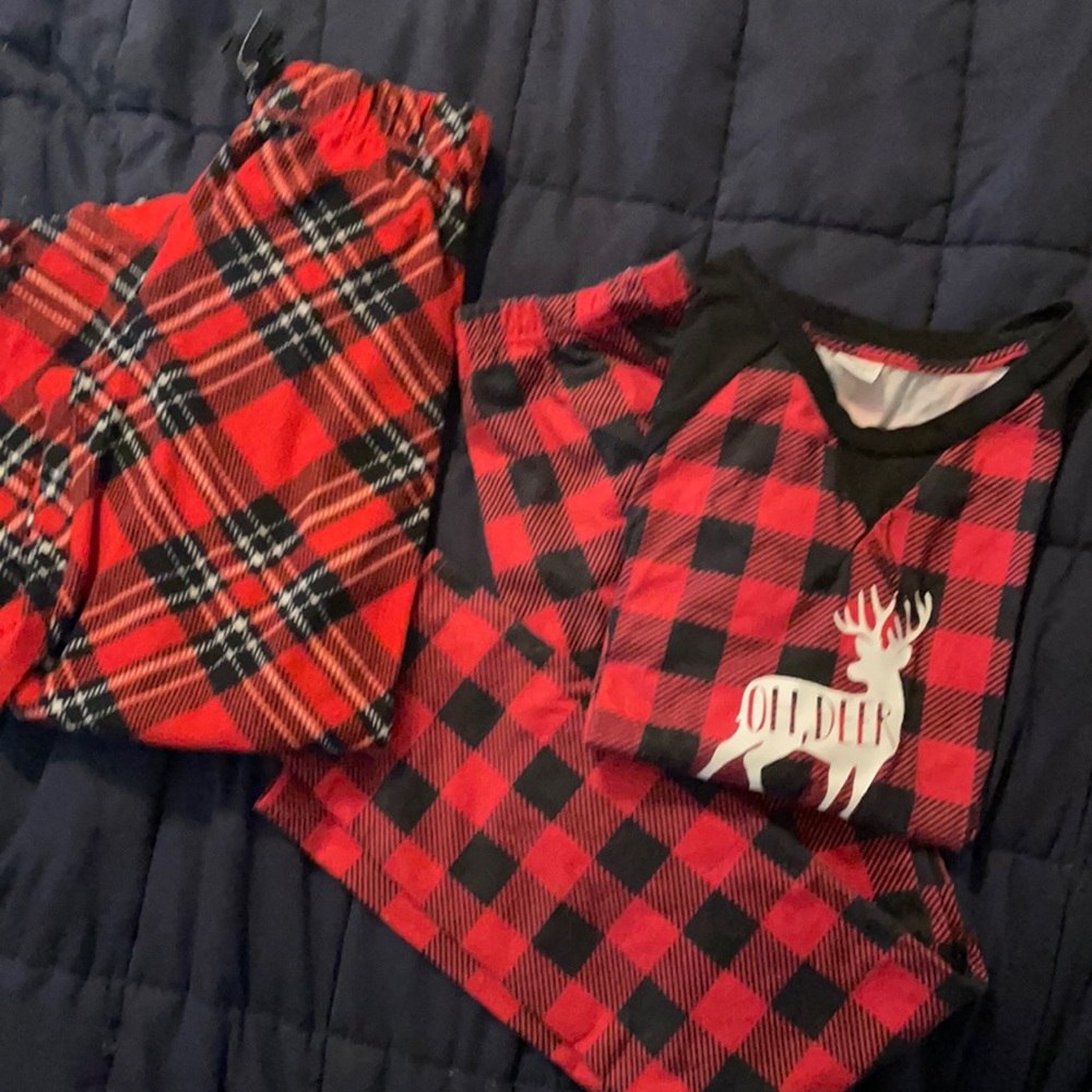 Christmas PJ’s size 8